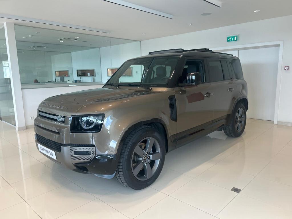 Land Rover Defender 110 D250 X-Dynamic SE, Diesel, 5 deurs, Navigatiesysteem, 238 g/km