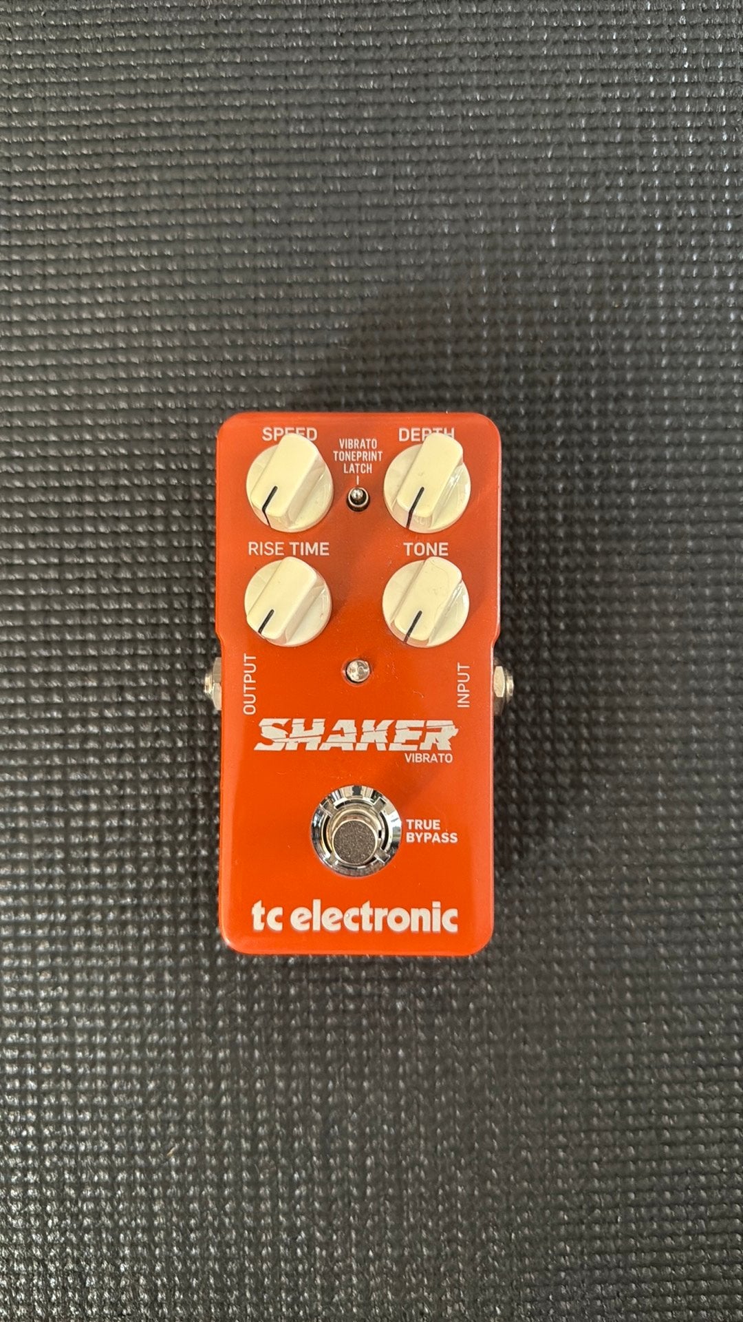 TC ELECTRONIC SHAKER - VIBRATO PEDAL, Muziek en Instrumenten, Effecten, Ophalen, Zo goed als nieuw, Overige typen