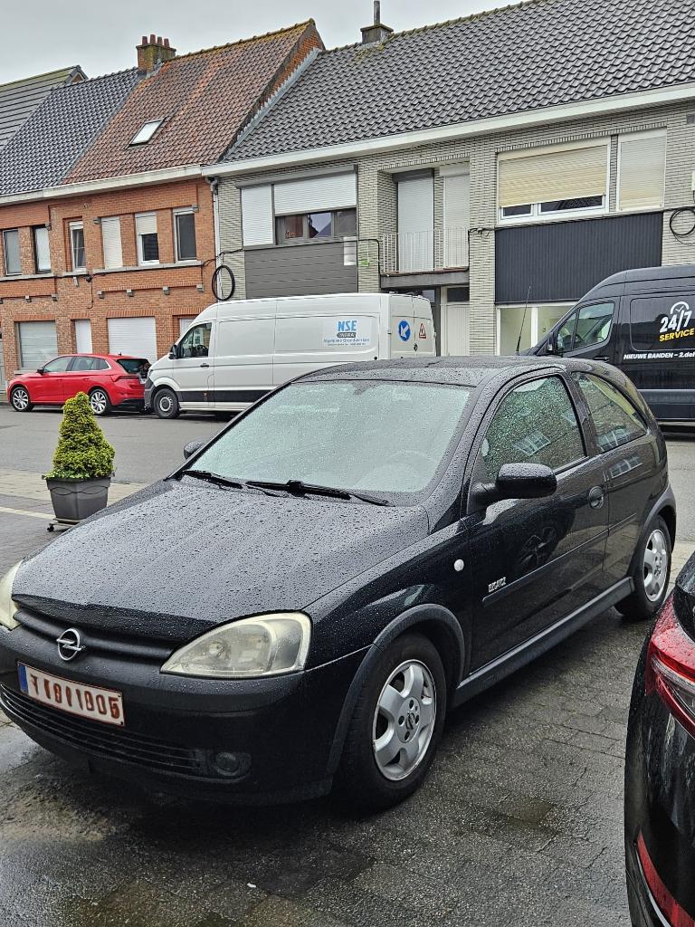 Opel Corsa-C Elegance - 1.2 Benzine - Gekeurd, Achat, Boîte manuelle, Particulier, 4 cylindres