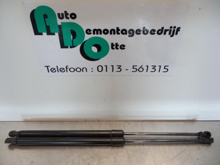 Kit amortisseur gaz hayon d'un Audi A3 (A3 03-), -, 3 mois de garantie, Audi, Utilisé