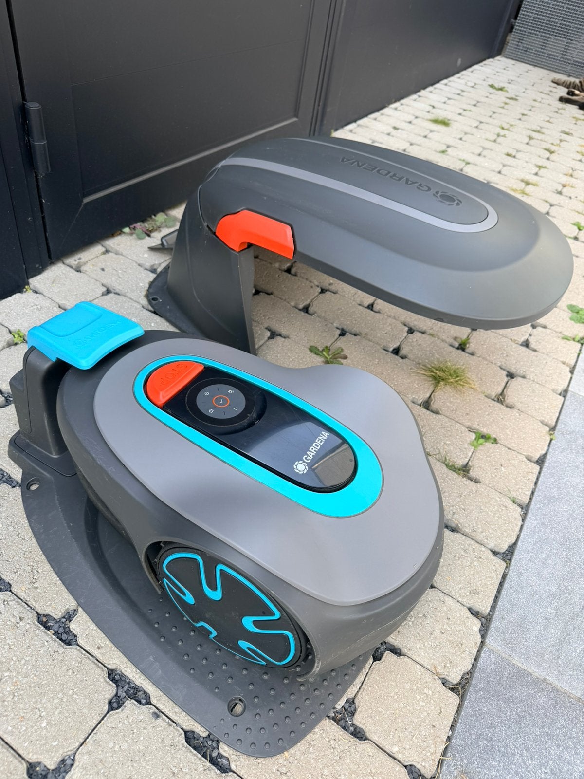 grasmaaier GARDENA SILENO minimo 400 robotmaaier +garage, Ophalen, Zo goed als nieuw