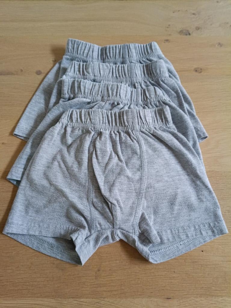 4x boxershortjes grijs maat 92, Kinderen en Baby's, Babykleding | Overige, Ophalen