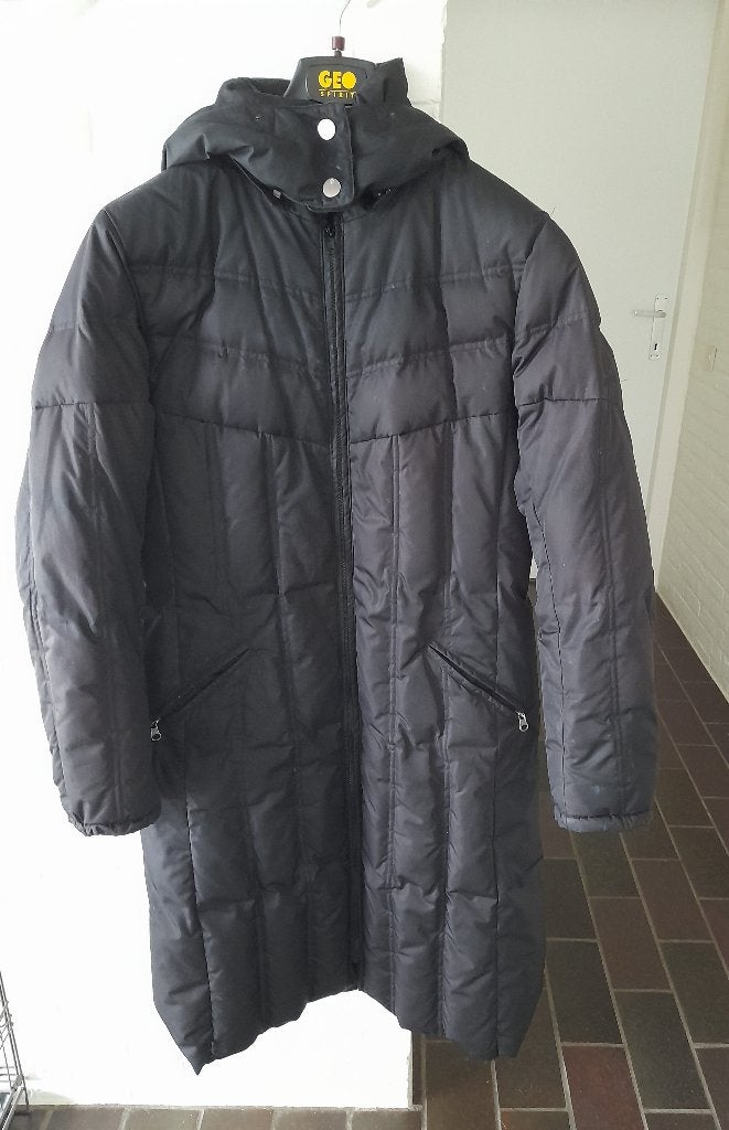 Lange, zwarte winterjas – merk: Fire + Ice - maat: L, Kleding | Dames, Zwart, Maat 42/44 (L), Zo goed als nieuw, Fire + Ice