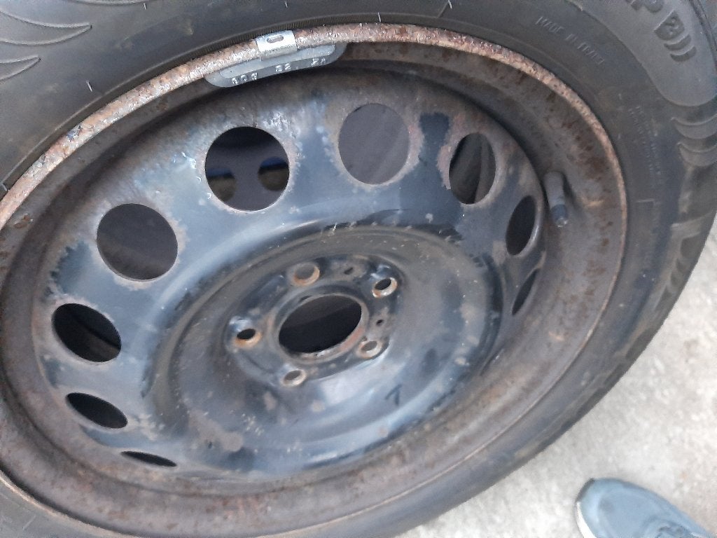 Roues hiver peugeog 407 205 60 16, Pneus et Jantes, Pneus hiver, 16 pouces, Véhicule de tourisme