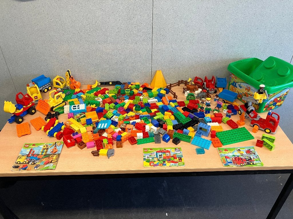 duplo lego verschillende sets, Kinderen en Baby's, Ophalen, Overige thema's, Overige typen, Zo goed als nieuw