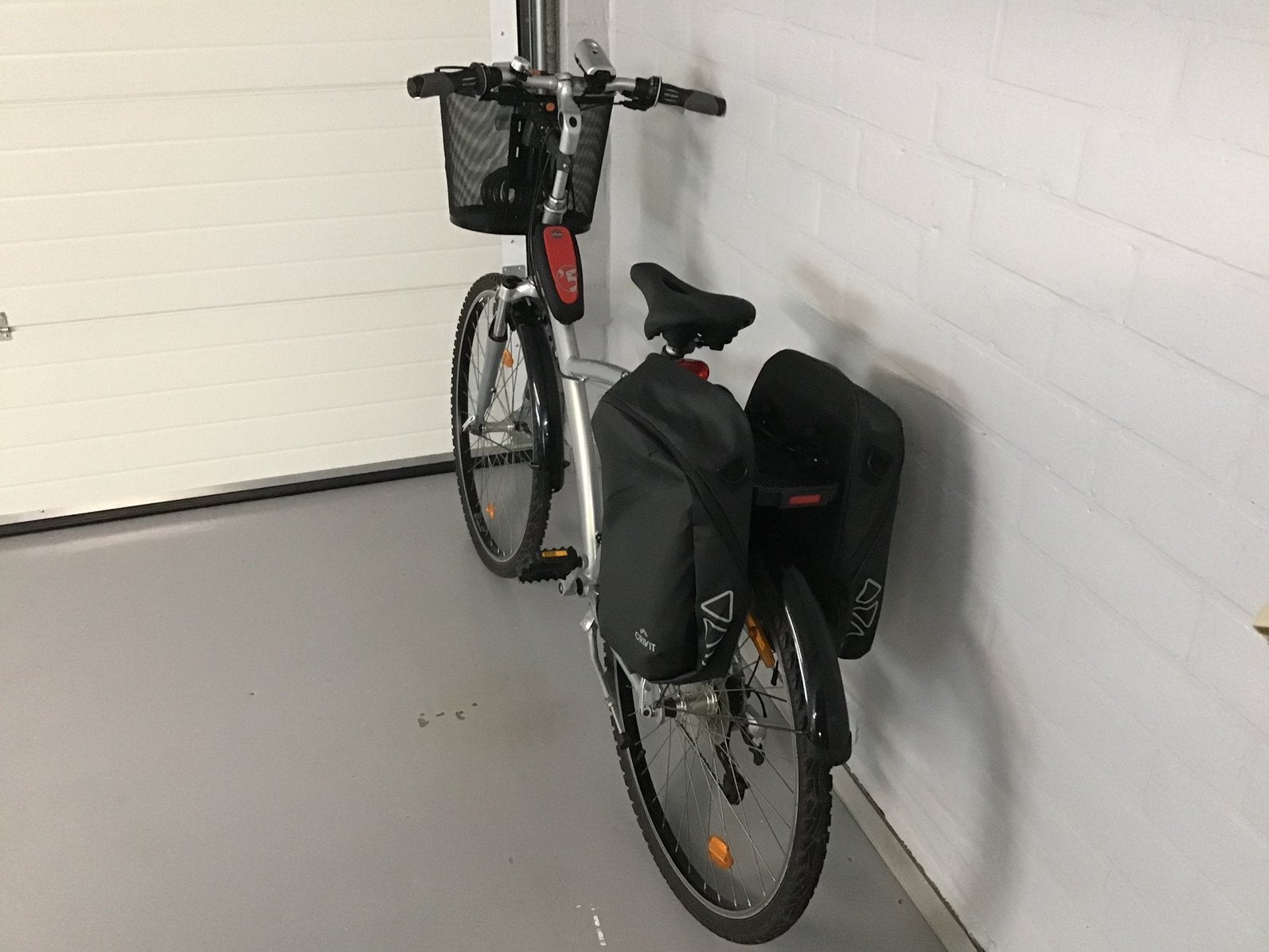Hele sportieve damesfiets met toebehoren( zie omschrijving), Fietsen en Brommers, Ophalen, Zo goed als nieuw