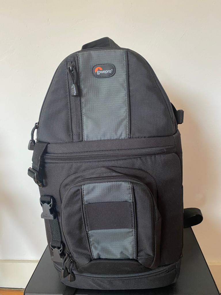 LowePro Slingshot 202 AW, Ophalen of Verzenden, Zo goed als nieuw, Lowepro