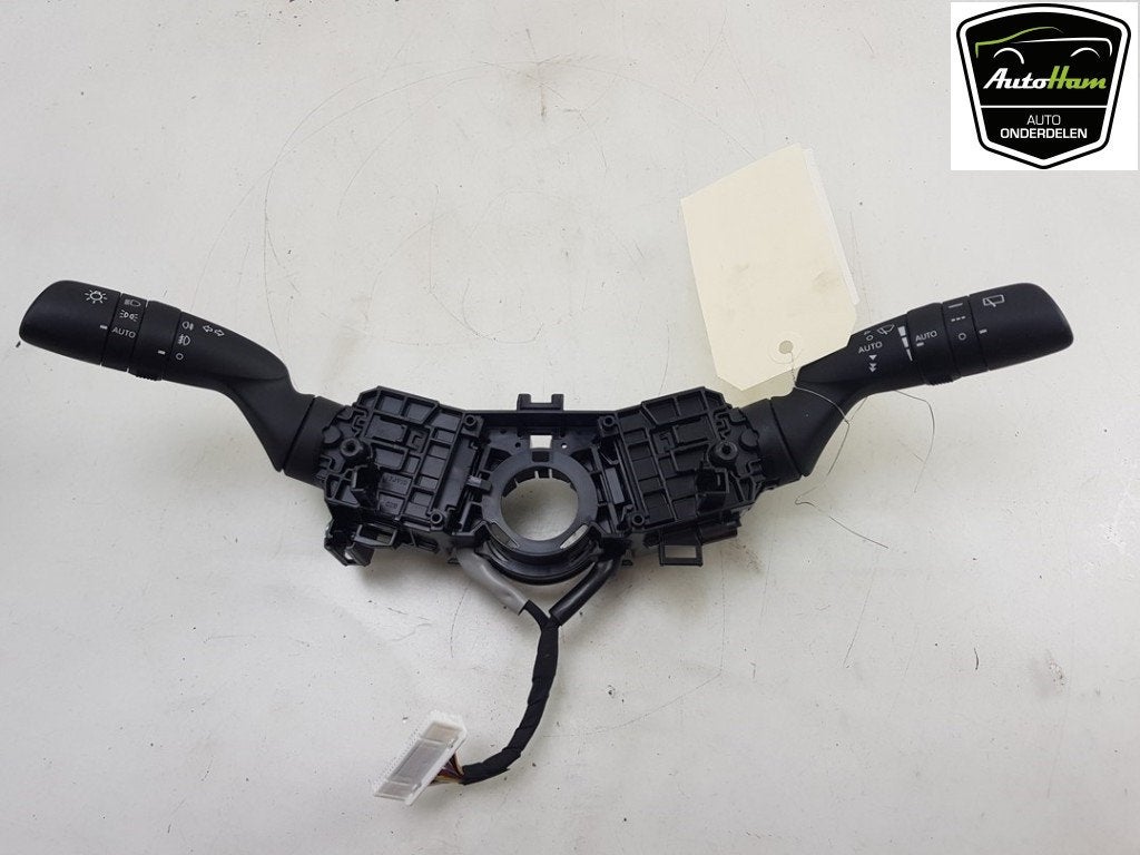 COMBINE COMMODO Toyota Yaris IV (P21 / PA1 / PH1), Kundenbetreuung@toyota.de, Toyota, Utilisé, Toyota-Allee 2
50858  Köln, DE