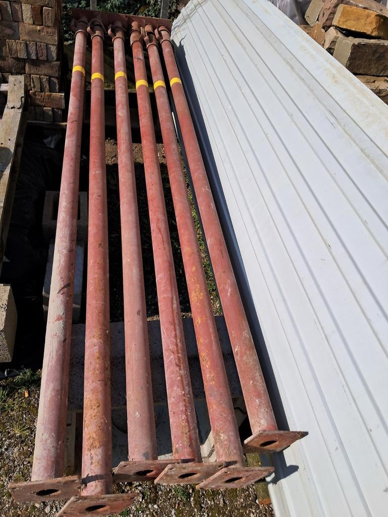 ETAIS DE MAÇON, Bricolage & Construction, Échafaudages