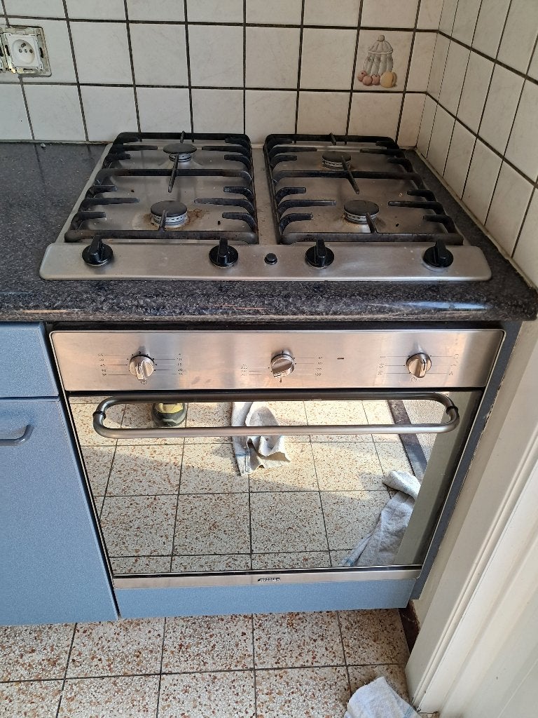 Keuken met oven, gasfornuis, afzuigkap en spoelbak., Huis en Inrichting, Ophalen, Gebruikt, Blauw, Enkelwandige keuken