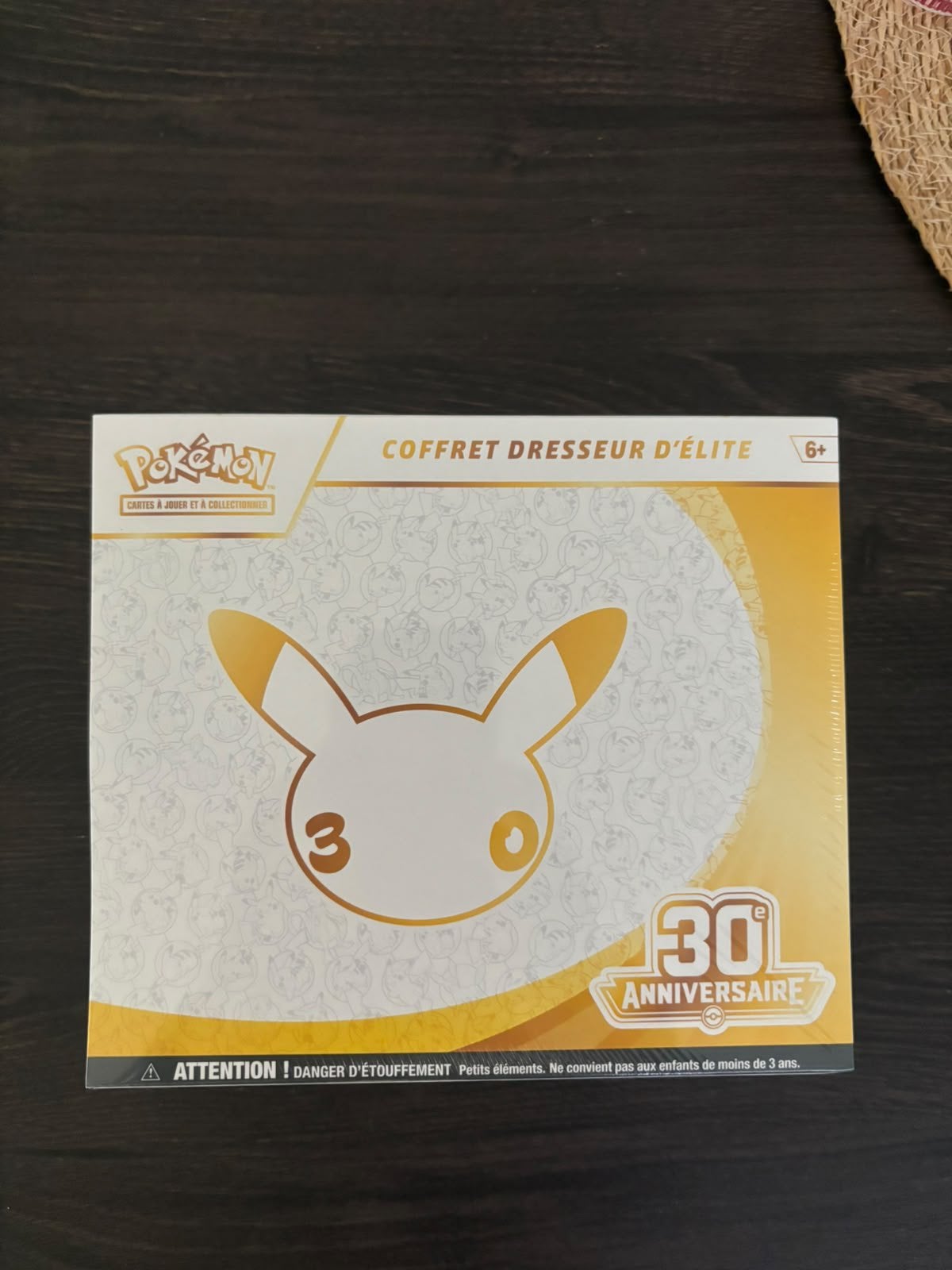 Pokemon 30 th anniversaire version Anglais, Enlèvement, Comme neuf