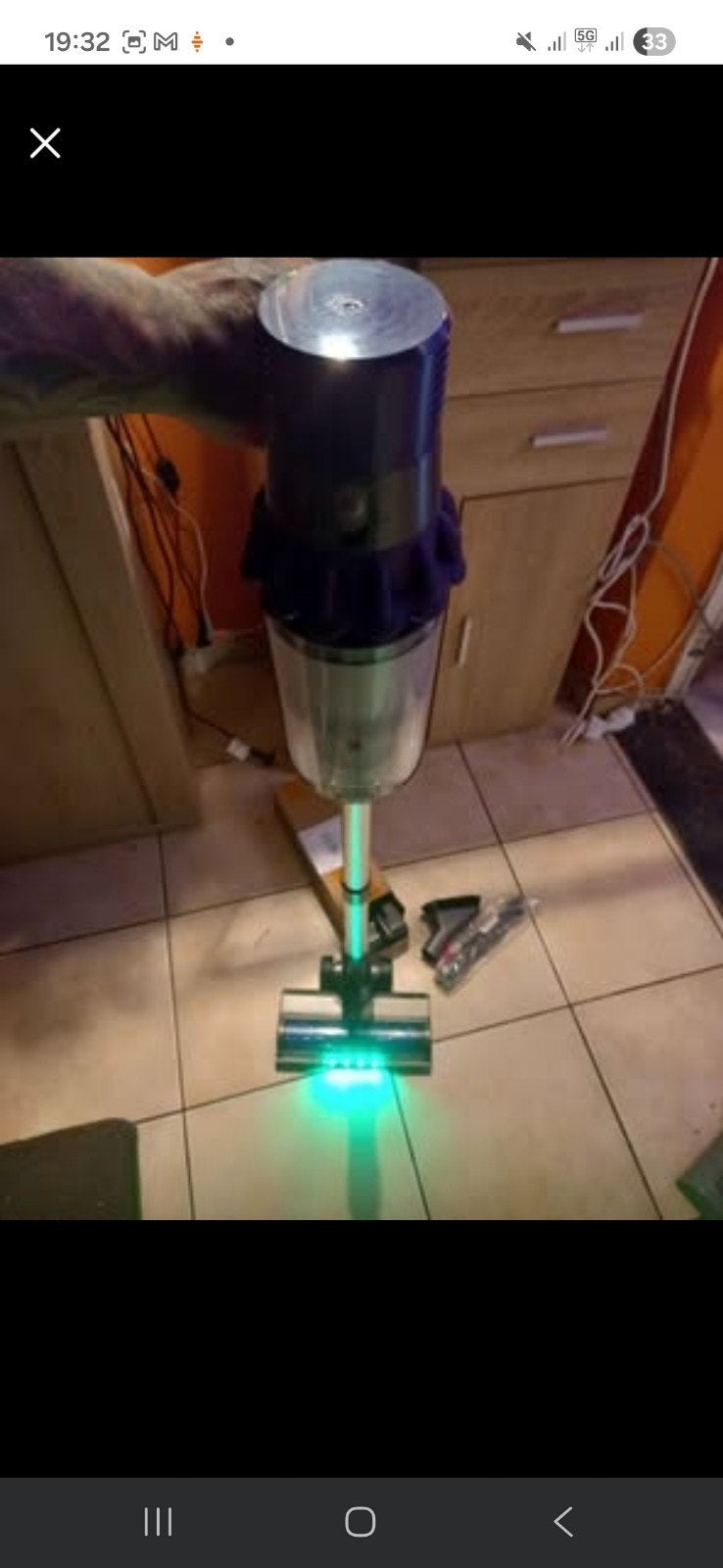Dyson v10 absolute+new brosse led motorisée+manche telescop, Ophalen of Verzenden, Zo goed als nieuw, Reservoir, Draadloos