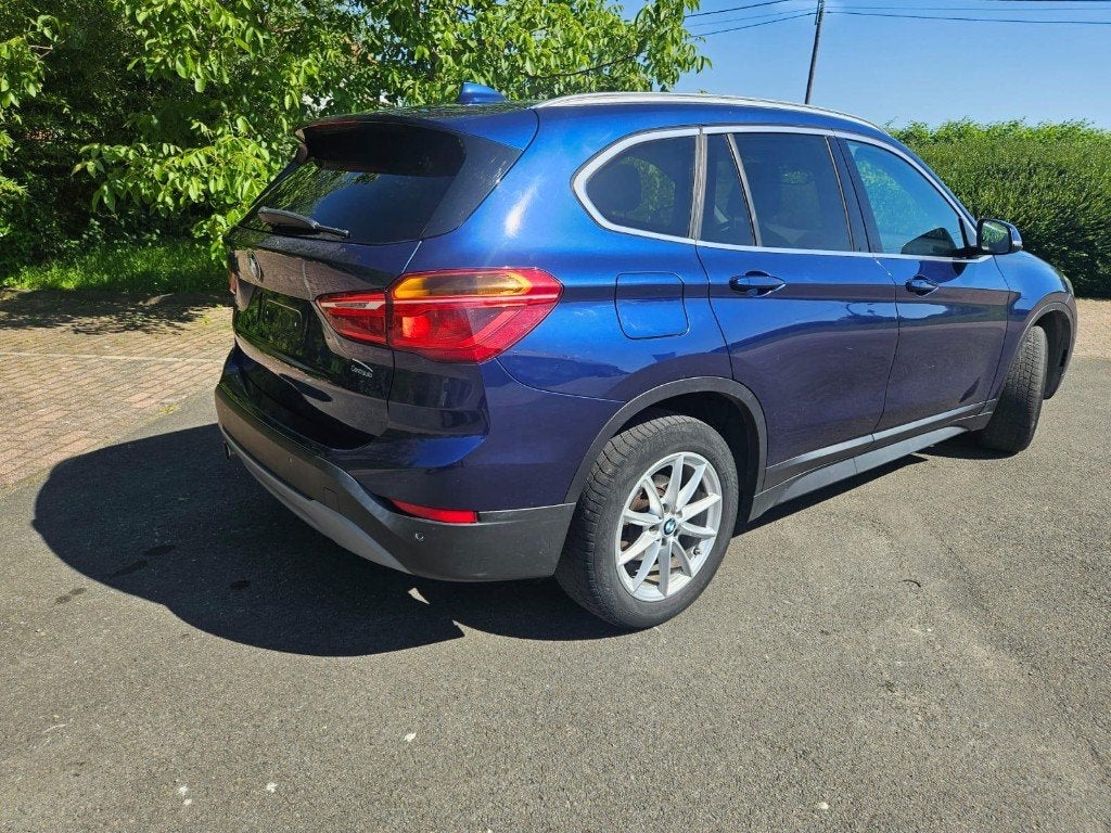 BMW X1 2.0 d sDrive18  GPS ️ PANO CLIMATE, 1995 cc, 4 cilinders, Bedrijf, 5 deurs