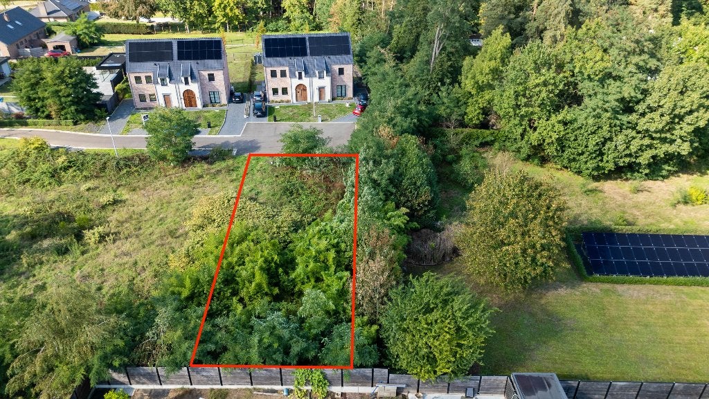 Uniek en rustig gelegen bouwgrond 638 m² voor open bebouwing, Koersel-Beringen, 500 tot 1000 m²