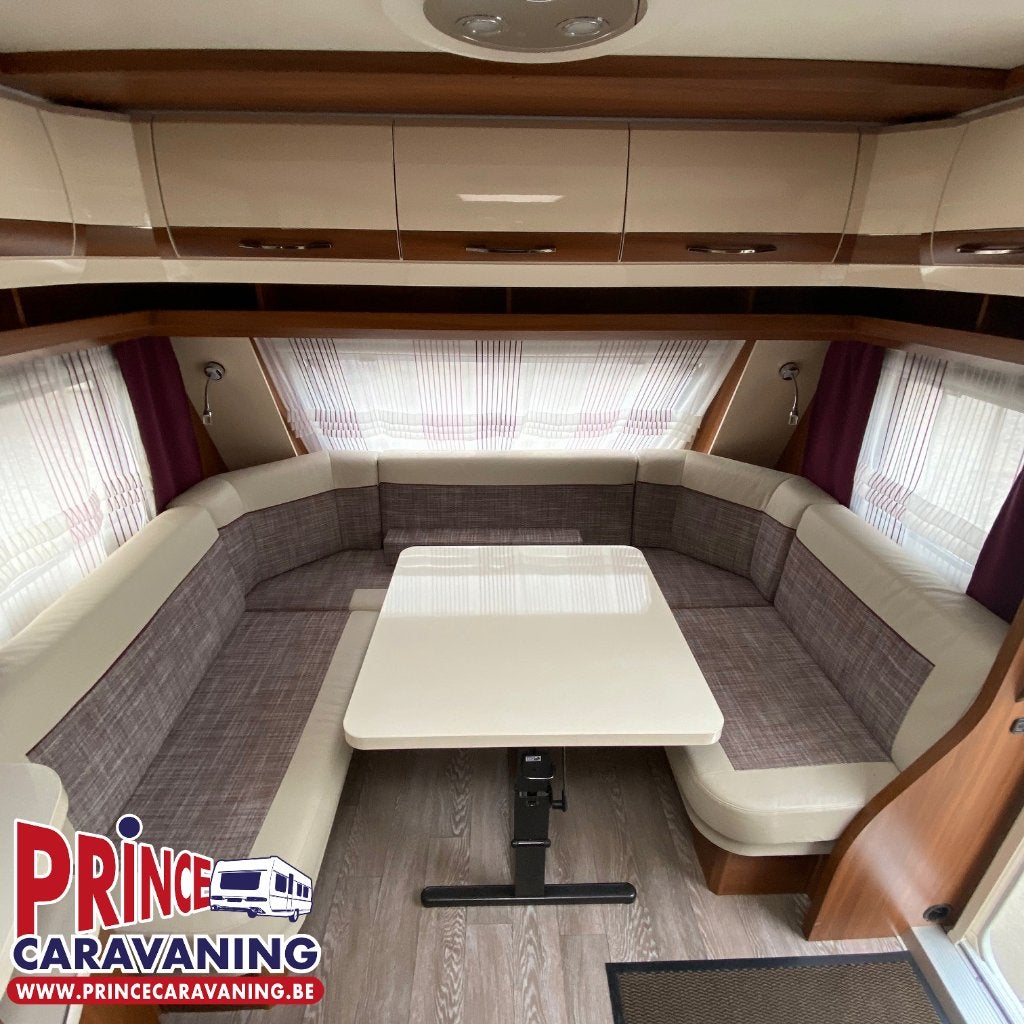 Hobby Excellent 560 WFU 2017 - Prince Caravaning, Caravans en Kamperen, Lengtebed, Hobby, Douche, 7 tot 8 meter