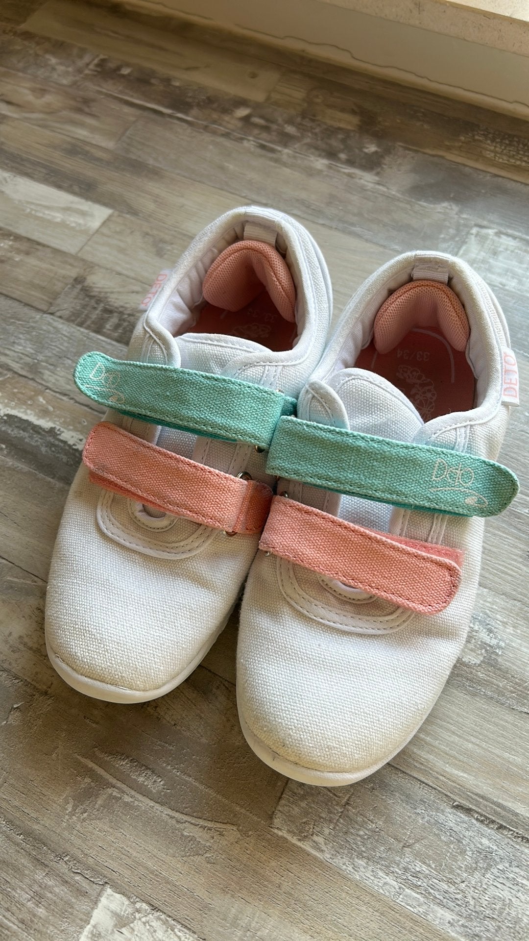 Chaussons de gymnastique Deto 33/34, Enlèvement, Comme neuf