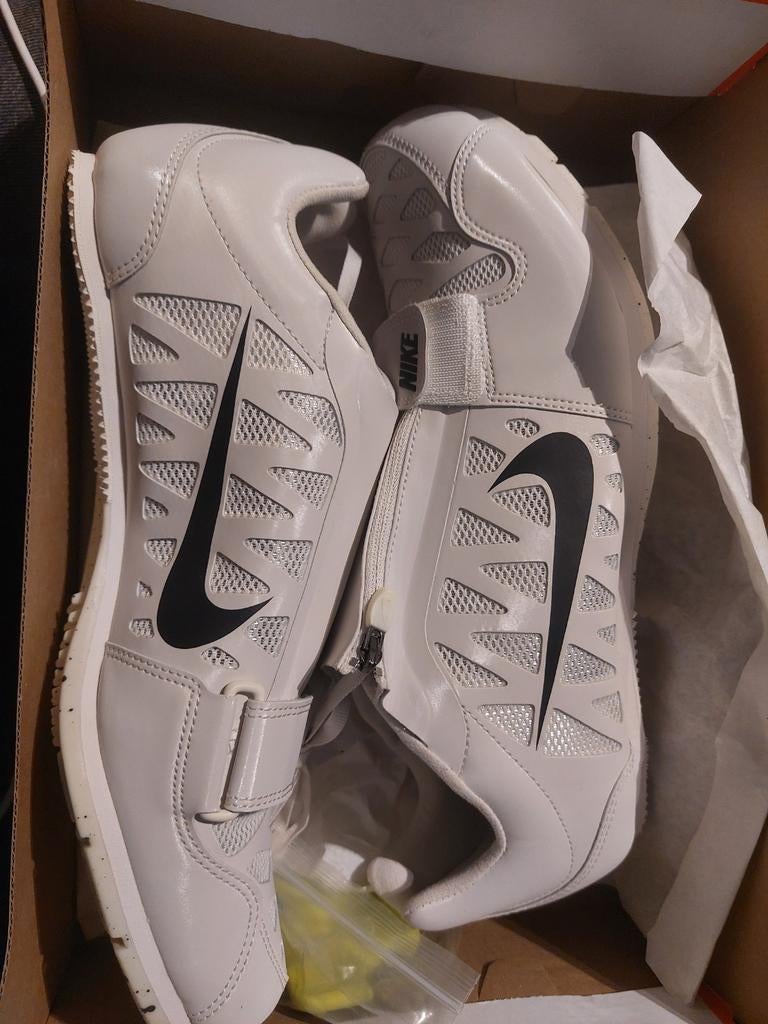 Nike Zoom Long Jump 4 — Chaussures athlétiques — Taille 45,5, Enlèvement ou Envoi, Spikes, Nike