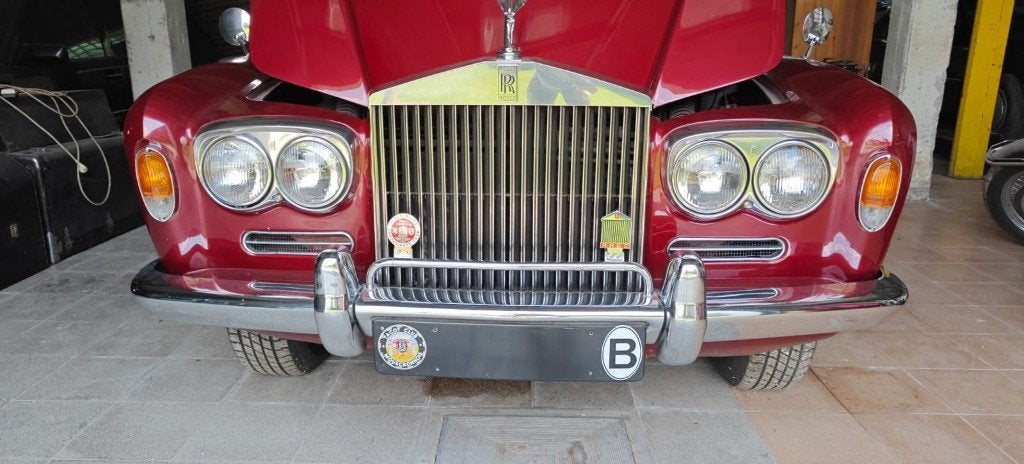 Rolls-Royce Silver Shadow 1969, Autos, Achat, Carnet d'entretien, Automatique, Particulier