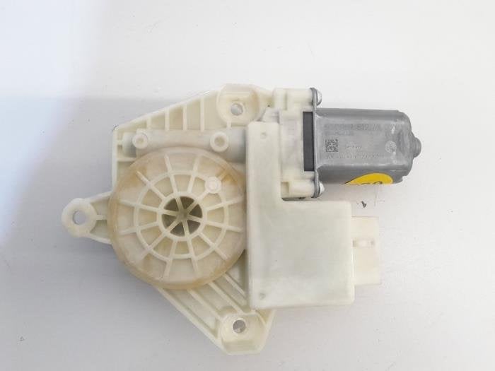 Moteur de vitre portière d'un Volkswagen Golf, Volkswagen, -, -, -