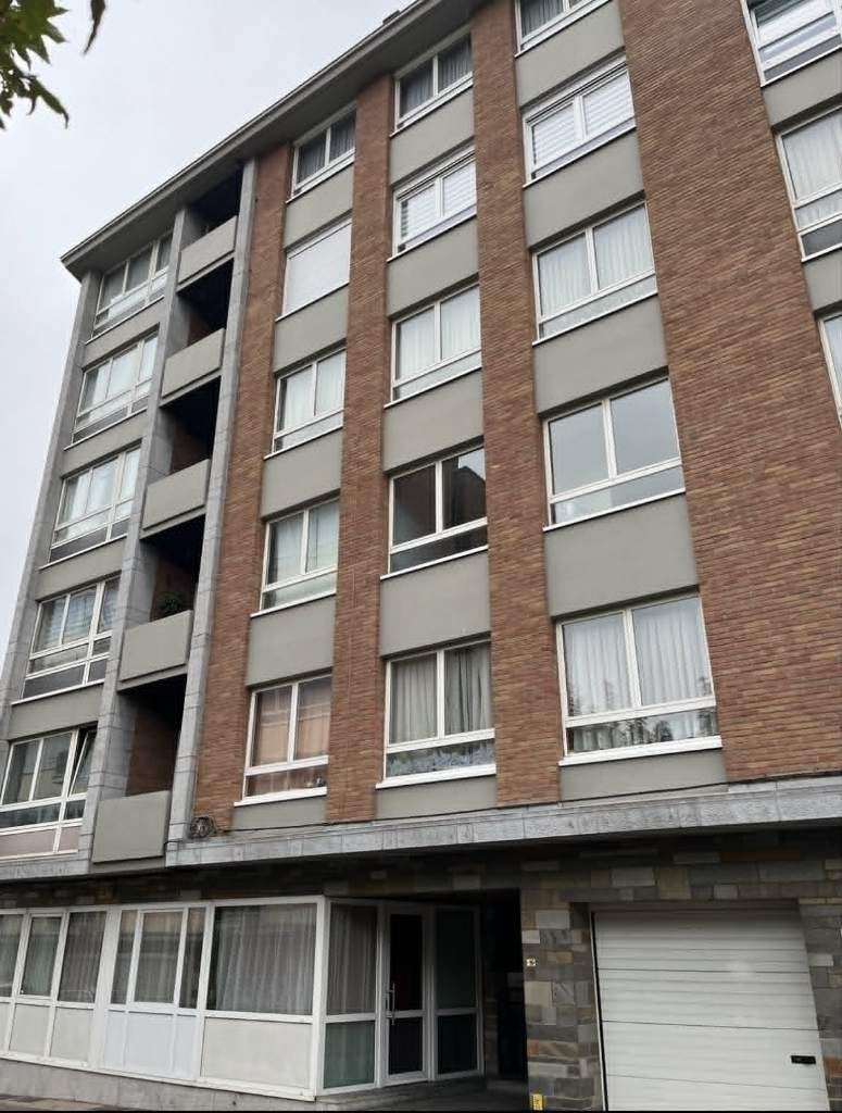 Appartement 2 chambres à louer, Immo, 50 m² ou plus, Charleroi