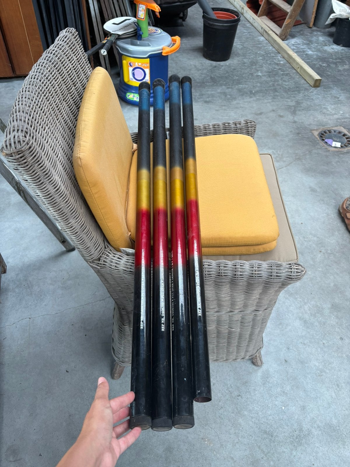 vaste oversteekhengels zo goed als nieuw, Ophalen, Zo goed als nieuw, Complete set