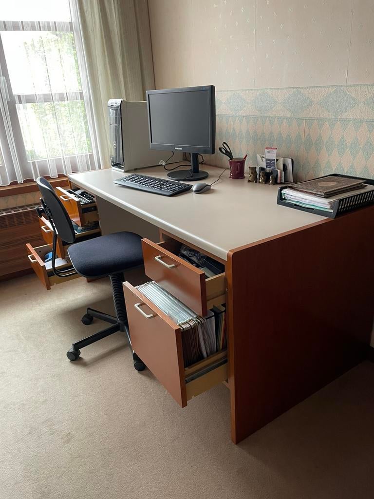Mooi bureel met 2 ladekasten, Werkplek, Ophalen, Bureau
