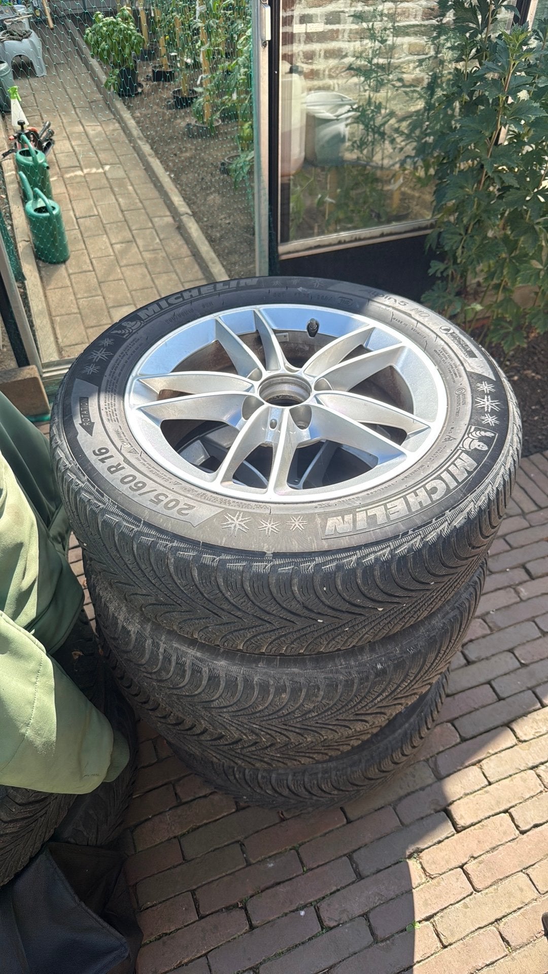 Originele winterset mercedes 16 inch, Ophalen, 16 inch, Winterbanden, Velg(en)