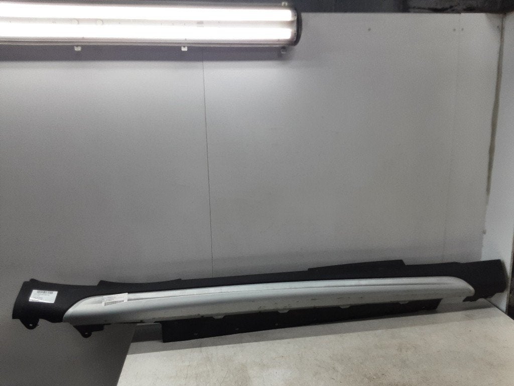 SEUIL DE PORTE DROIT Mini Countryman (F60) (51777467696), Autos : Pièces & Accessoires, Mevr. I. Hauben, Rue de l'Espoir 34 34
4030  GRIVEGNÉE, BE
