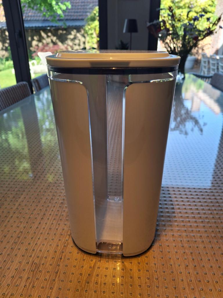 Boîtes de rangement Tupperware Skyline 2,4 L, Enlèvement ou Envoi, Utilisé
