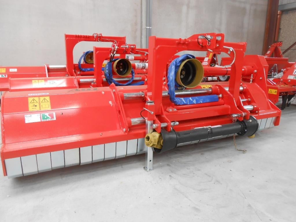 Hamermolen ORTOLAN TU 280 tractor, Ophalen