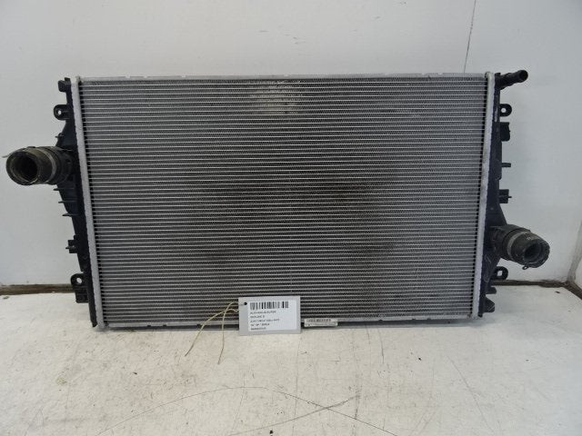 RADIATEUR EAU Alfa Romeo Giulia (952) (8E5960000), Mevr. I. Hauben, Utilisé, Alfa Romeo, Rue de l'Espoir 34 34
4030  GRIVEGNÉE, BE