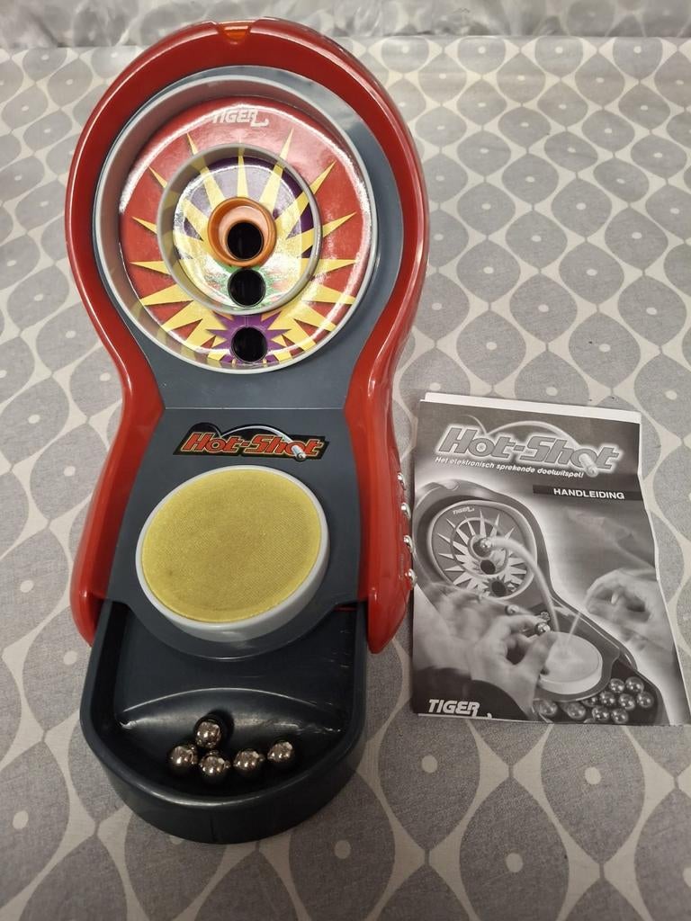 Gezelschapspellen Hot Shot met knikkers., Ophalen