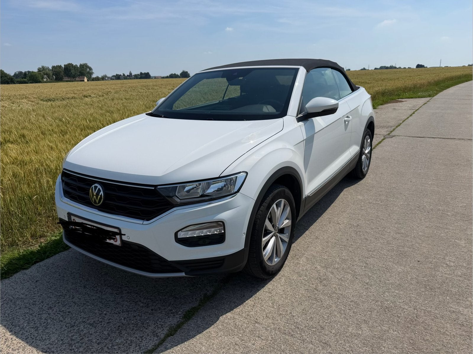 Zeer nette VW cabrio, Auto's, Zwart, Wit, Particulier, Te koop