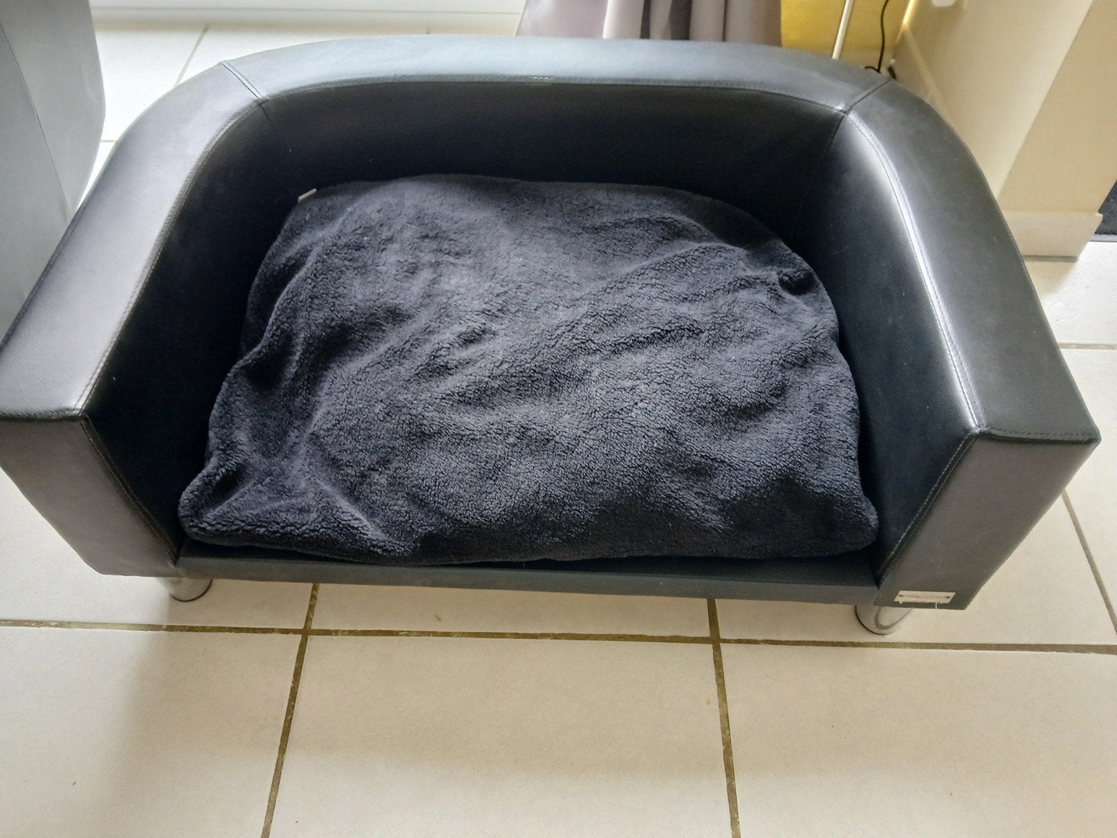 lederen honden zetel met kussen, Dieren en Toebehoren, Ophalen