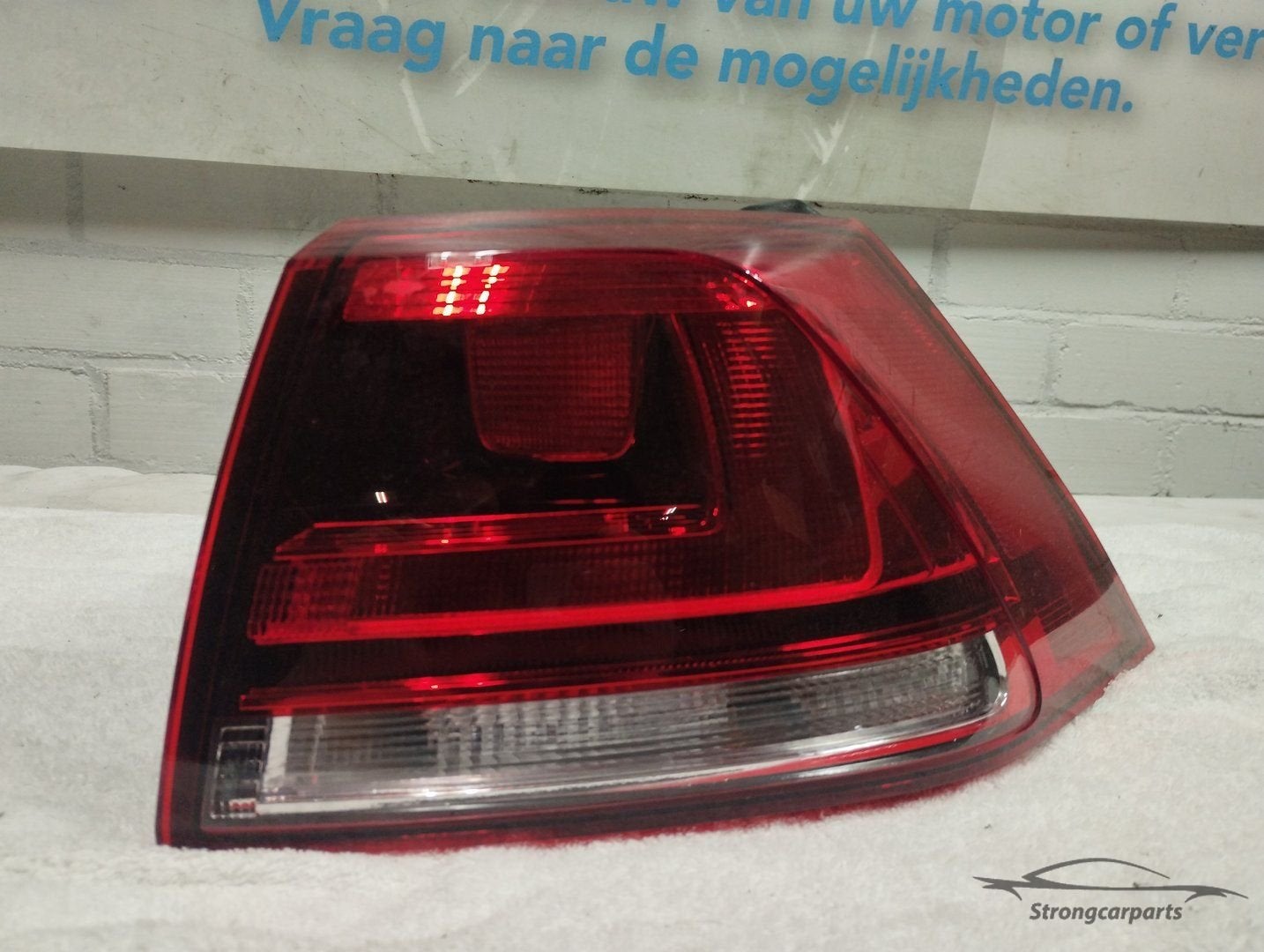 Achterlicht volkswagen Golf 7 rechts buiten 5G0945096P, Auto-onderdelen, Gebruikt, -, Volkswagen, -