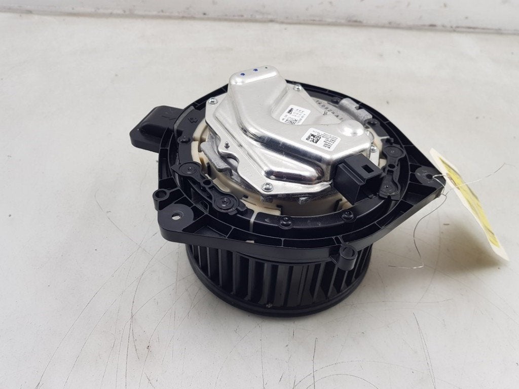 VENTILATEUR RADIATEUR MOTEUR BMW X3M (F97) (01-2019/-), Valeo, Utilisé, 100, rue de Courcelles
75017  Paris, FR, BMW