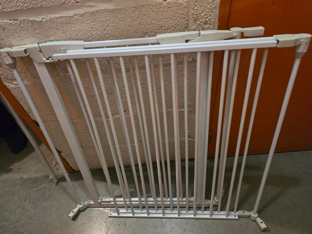 Barrière " Pawhut "pour chien ou enfant, Enlèvement