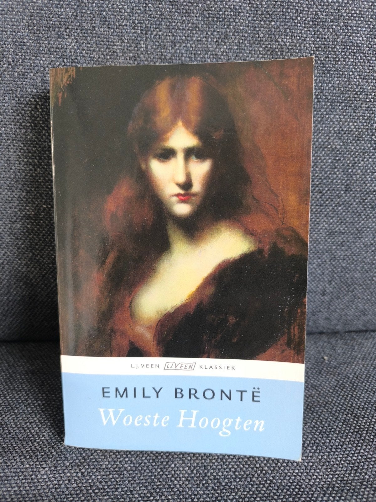 Woeste hoogten (Emily Brontë), Ophalen, Zo goed als nieuw, Emily Brontë