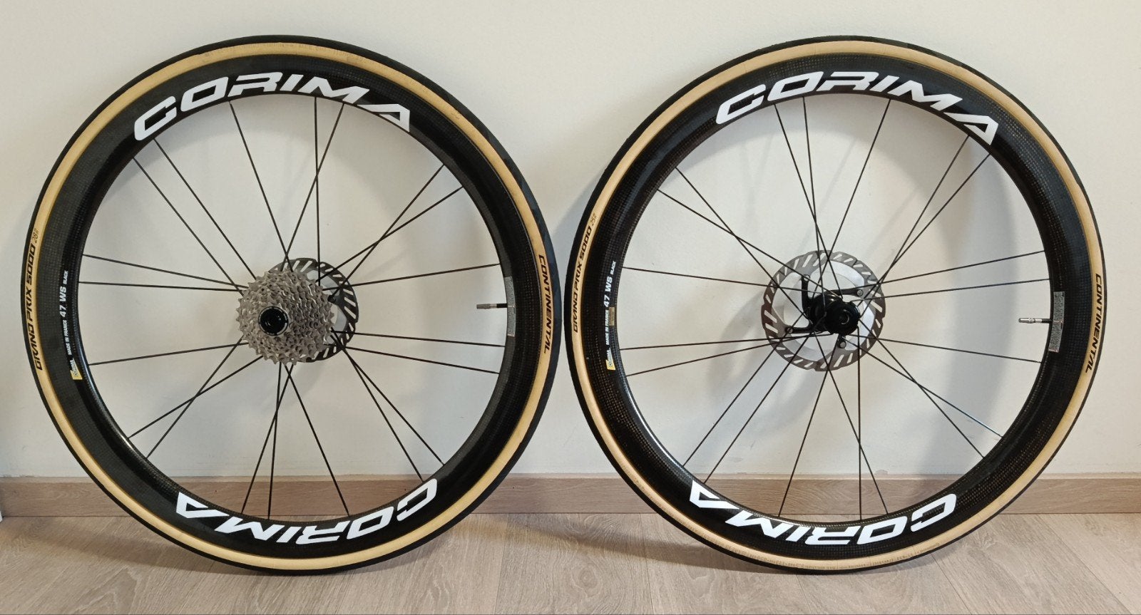 NIEUW! Corima 47WS disc carbon wielset, Enlèvement ou Envoi, Carbone