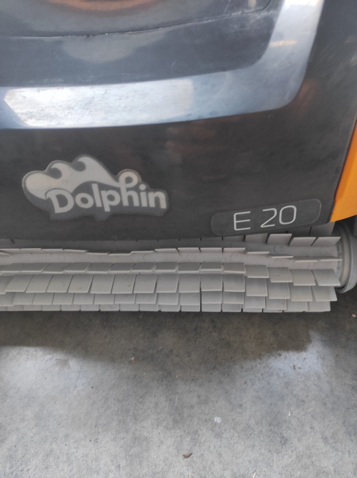 Zwembad robot Dolphin e20, Enlèvement