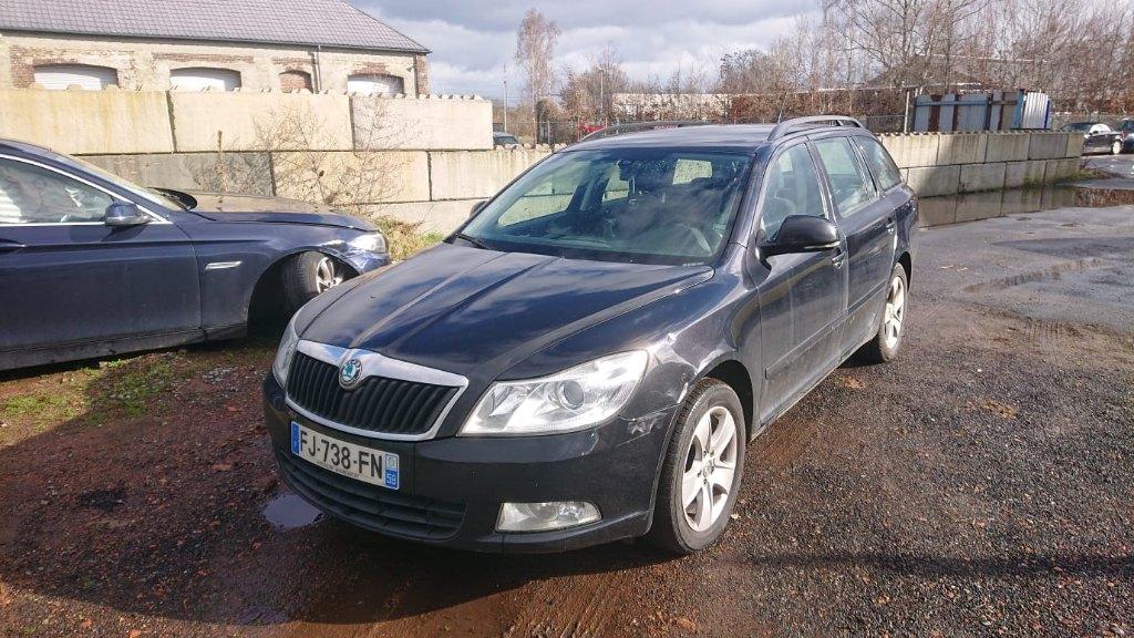 Skoda octavia 2011 1600 tdi 279000km marchand export, Autos, Skoda, Euro 5, Achat, Entreprise, Boîte manuelle