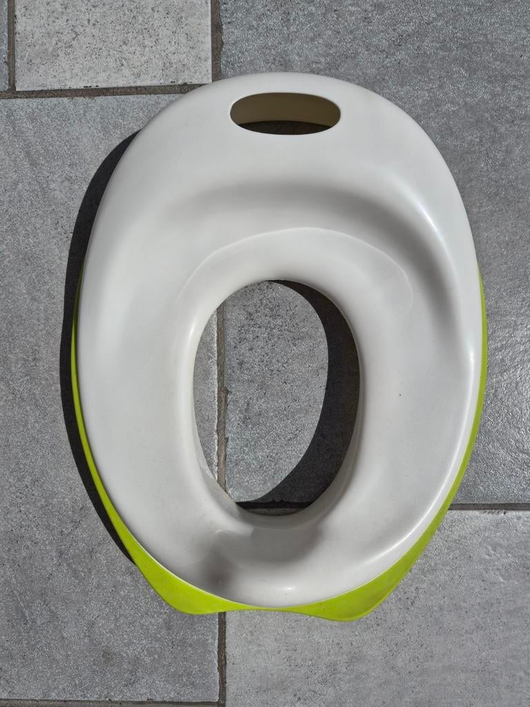 Réducteur de toilette pour enfants, Enlèvement