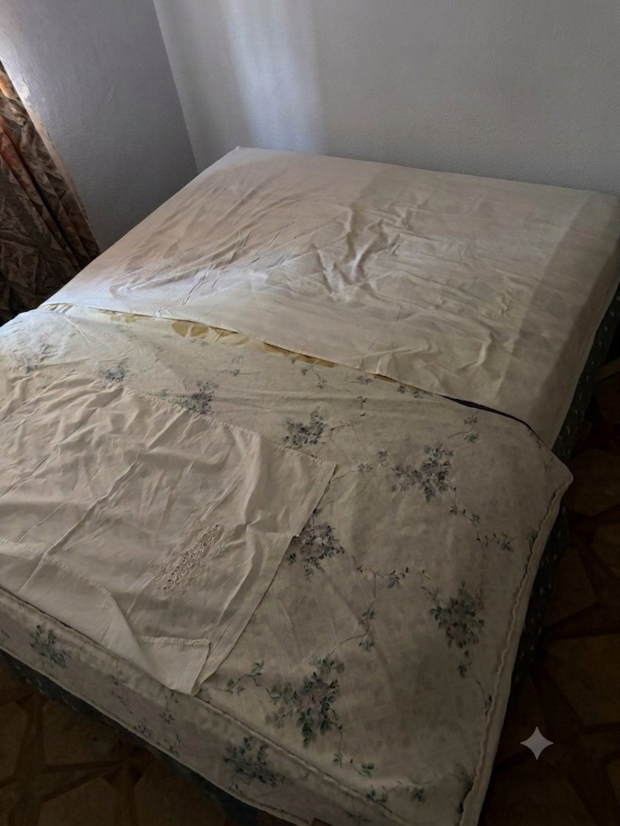 Ensemble de lit complet en taille 160x200 cm,, Maison & Meubles, Enlèvement, Comme neuf