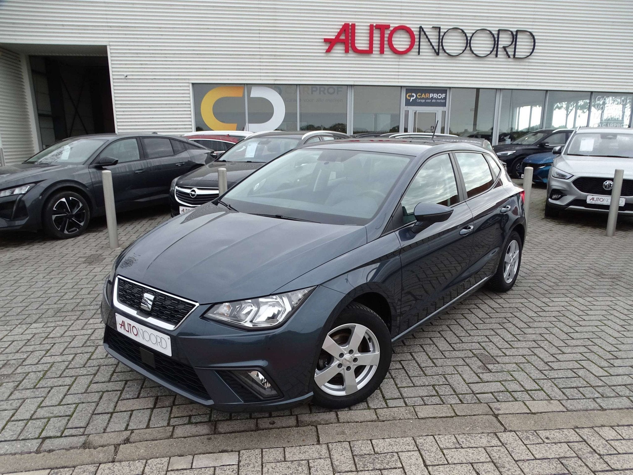 SEAT Ibiza Ibiza 1.0i MPI Style * TOPSTAAT (bj 2020), Auto's, Seat, Voorwielaandrijving, Stof, Gebruikt, 95 pk