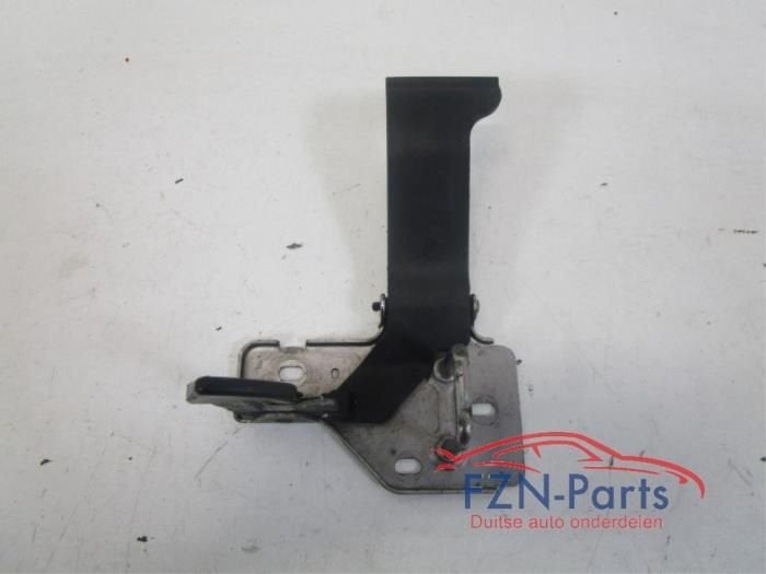 VW Transporter T5 slotmechaniek Motorkap Vanghaak (7E0823480, Ophalen of Verzenden, Gebruikt