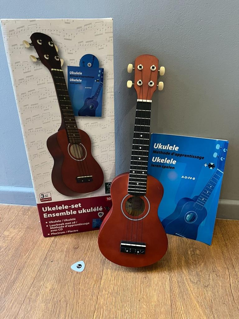 Ukelele, Ophalen, Zo goed als nieuw