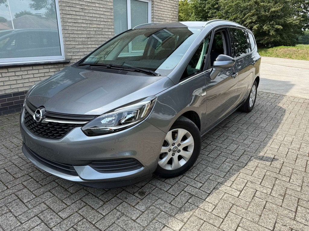 Opel Zafira Tourer Zafira 1.4 Turbo Edition (bj 2019), Auto's, Stof, Gebruikt, 4 cilinders, Navigatiesysteem