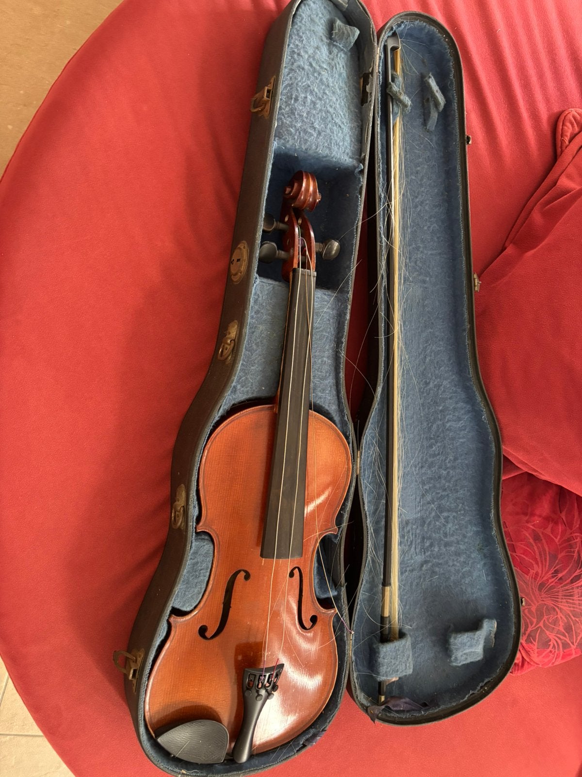 Viool in kast, Muziek en Instrumenten, Strijkinstrumenten | Violen en Altviolen, Ophalen, Gebruikt, Viool, Met koffer