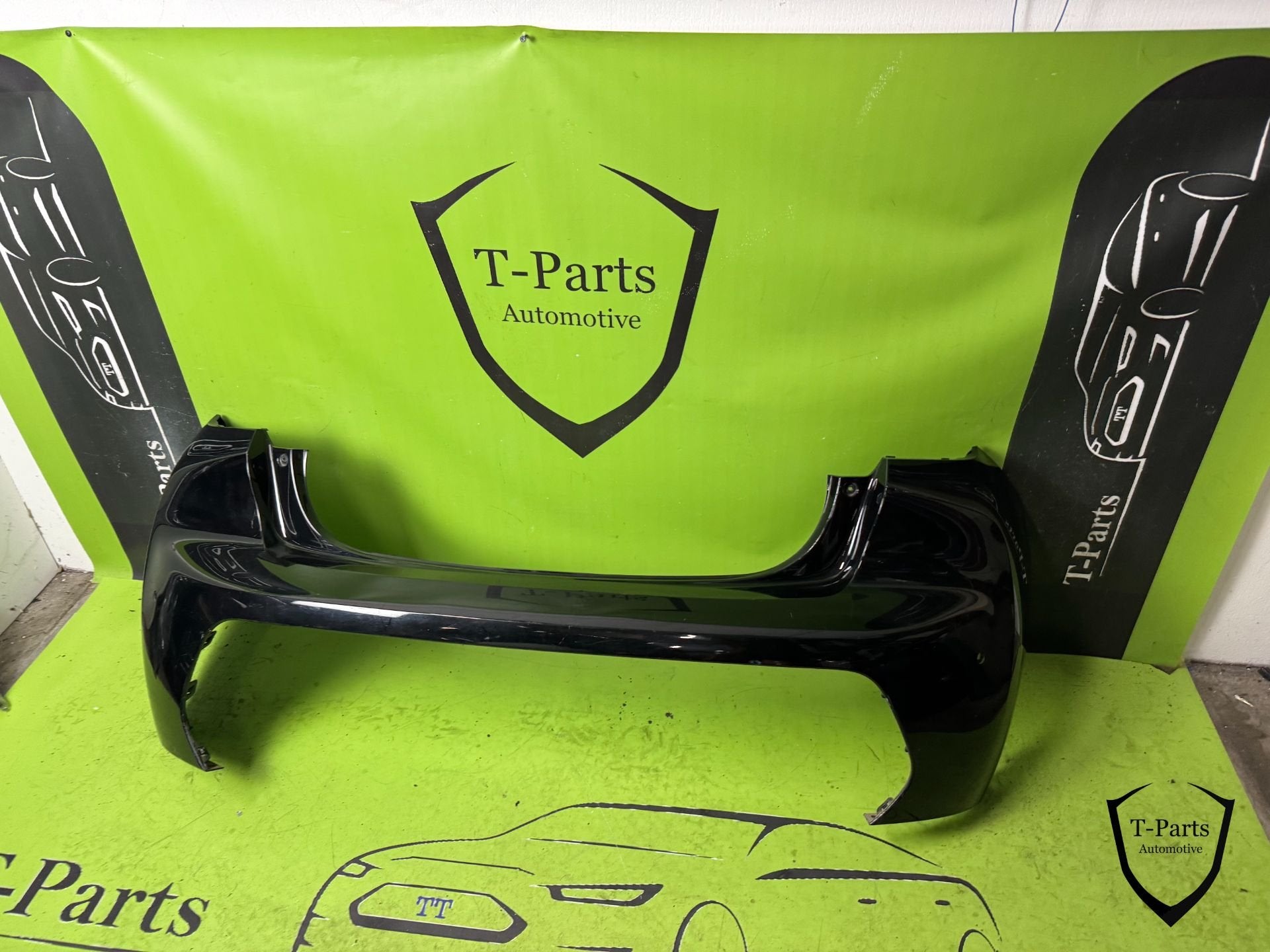 peugeot 208 achterbumper bumper PDC, Taurusavenue 1
2132 LS  Hoofddorp, NL, Gebruikt, Contact.group@renault.com, Stellantis N.V.