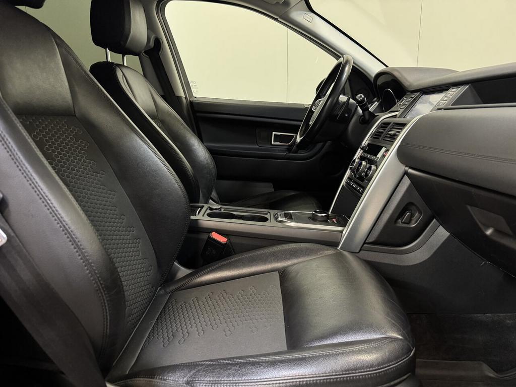 Land Rover Discovery Sport 2.0 Benzine AWD Autom. - Airco -, Auto's, 4 deurs, 241 pk, 4 cilinders, 0 kg